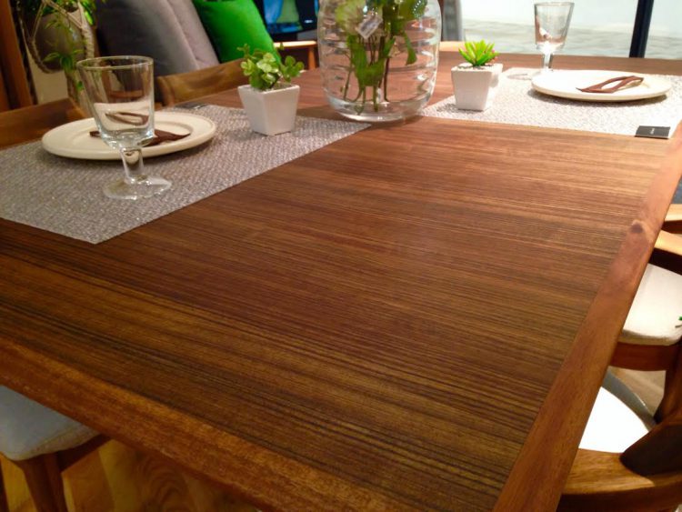 リビングハウス　ダイニングテーブル　ナチュラル　インテリア　札幌　伸長式テーブル