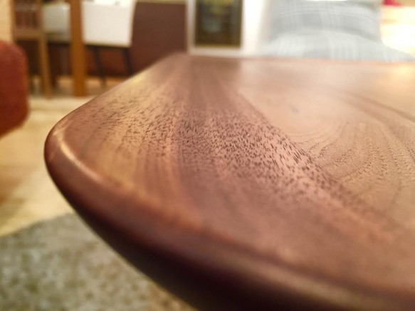 天然　リビングテーブル　テーブル　コーヒーテーブル　無垢テーブル　インテリア　家具　木目